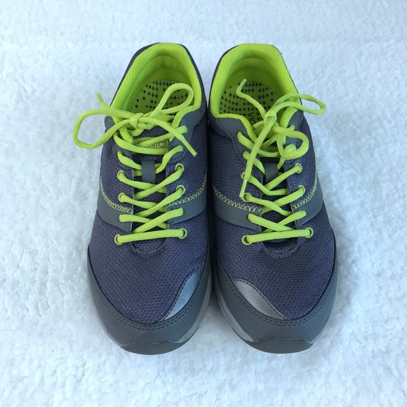 vionic kona active sneaker